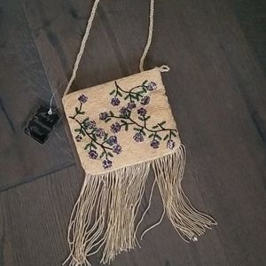 Beaded shoulder bag